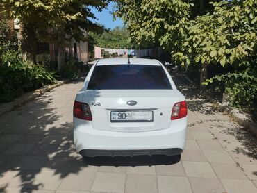 kia ölüxana bakı: Kia Rio: 1.5 л | 2011 г. Хэтчбэк