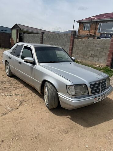 калдина 1 8: Mercedes-Benz W124: 1993 г., 2.8 л, Автомат, Бензин