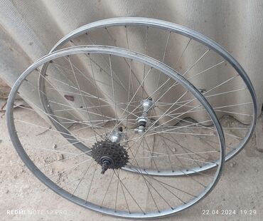 Велозапчасти: Шоссейные колеса размер 27 алюминиевые, на нержавеющих спицах
