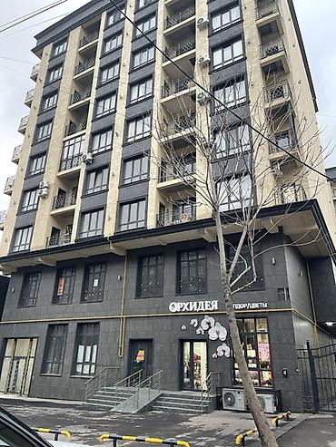 Аренда помещений свободного назначения: Коммерческое помещение в цокольном уровне современного жилого дома — 1