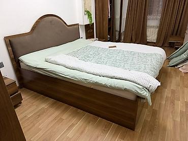 Taxt satılır yaxşı veziyyetde matras da var bir tek karkas yoxdr