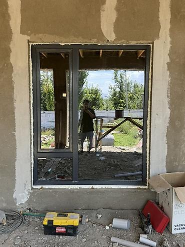 зеркало панно: Алюминиевые окна с двойным остеклением - Профиль: алюминиевый, узкая — 4