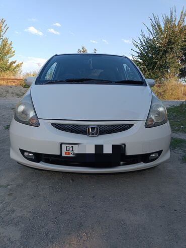 несия 1: Honda Fit: 2005 г., 1.3 л, Автомат, Бензин, Хэтчбэк