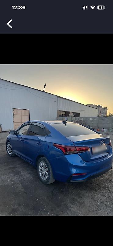 lancer 9: Hyundai Solaris: 2017 г., Бензин, Седан — 4