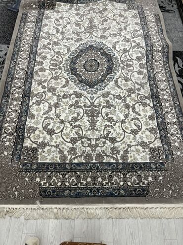 разные ковры: Килем 300 * 200