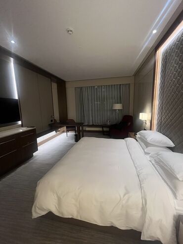 однокомнатная квартира долгосрочно: 3 комнаты, Без подселения, С мебелью частично