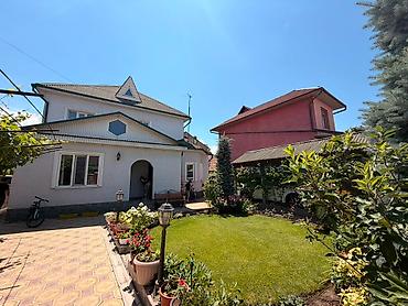 Продается 2-этажный кирпичный дом 7 комнат — 155 м² на участке 4.6