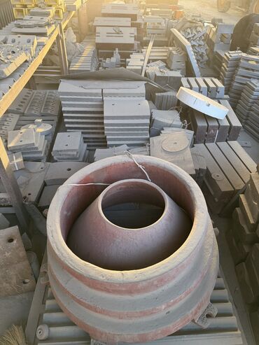 Другое оборудование для производства: Литейный завод, литье высококачественной высокомарганцовистой стали — 24