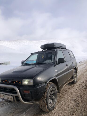 Nissan: Nissan Terrano: 1995 г., 2.4 л, Механика, Бензин, Внедорожник — 9