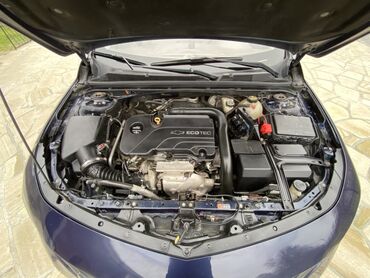 Chevrolet: Chevrolet Malibu – sedan Göy milyaner rəngli, Chevrolet Malibu. Vaxdi — 9