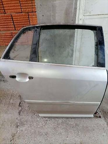 bas ovaj: HAUBA I VRATA ZA VOLKSWAGEN PHAETON | Far, maska,hauba,branik — 2