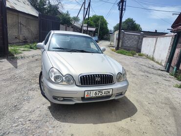 Hyundai: Hyundai Sonata: 2001 г., 2 л, Механика, Газ, Седан