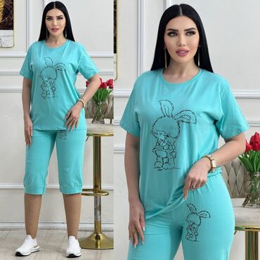 Kişi Geyimləri: Qadınlar üçün iki hissəli ev/geyim dəsti - Modellər: Nanə-yaşıl və