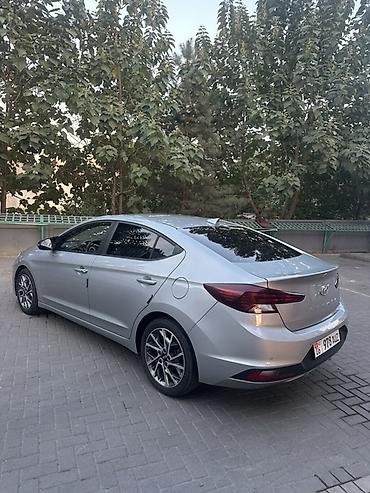 byd e3: Hyundai Avante: 2019 г., 1.6 л, Автомат, Бензин, Седан — 3