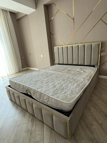 купить двуспальная кровать: İkinəfərlik çarpayı, Bazalı, Matras ilə, Siyirməsiz