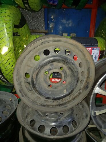 Disklər: İşlənmiş Disk Opel R 13, 4 Boltlu