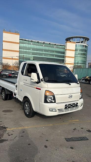 ram 2500: Легкий грузовик, Hyundai, Стандарт, До 1 т, Б/у — 2