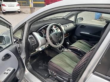 хунчи авто: Honda Fit: 2003 г., 1.3 л, Автомат, Бензин, Хэтчбэк — 4
