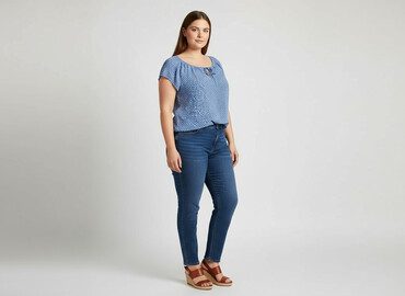 bluza c a: Yessica, Жіноча блуза, розмір 4XL