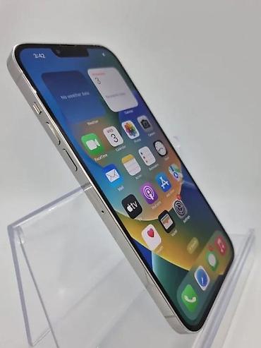 Apple iPhone: Apple iPhone (serija Pro) – srebrna boja - Ekran: 6.1" Super Retina — 3