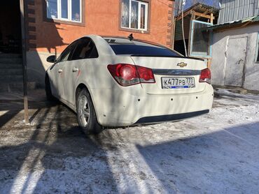 Chevrolet: Chevrolet Cruze: 2011 г., 1.6 л, Механика, Бензин, Седан