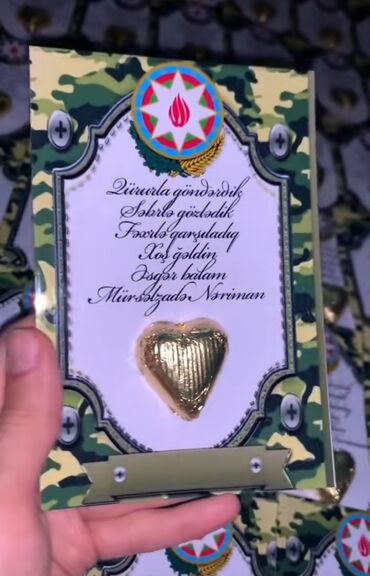 Toy paltarları: Əsger paylama konfetleri sifarisle hazirlanir.Sifarisler en az 2-3 gun