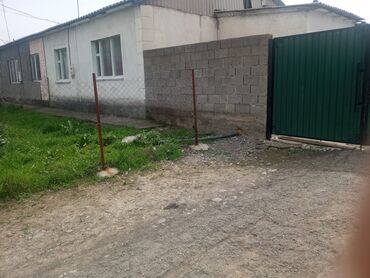 продам дом киргизия 1: 12 м², 4 комнаты, Без мебели