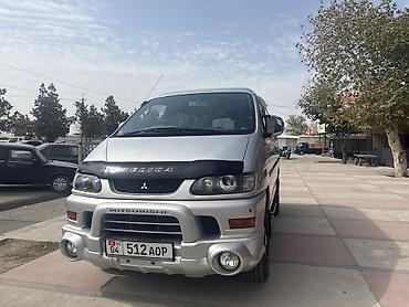 авто домик: Mitsubishi Delica: 2004 г., Минивэн — 2