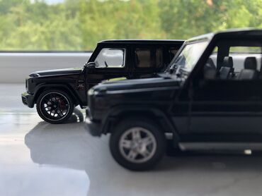 Avtomobil modelləri: Mercedes, 2025 il, 1:43, Dəmir, Rayonlara çatdırılma, Ödənişli çatdırılma — 5