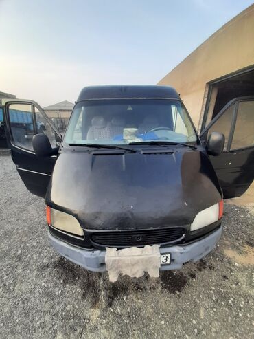 Ford: Ford Transit: 2.5 l | 1994 il 92804 km Universal — 1