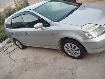 авто продажа хонда стрим: Серебристый минивэн Honda Stream, подходящий для семейных поездок и