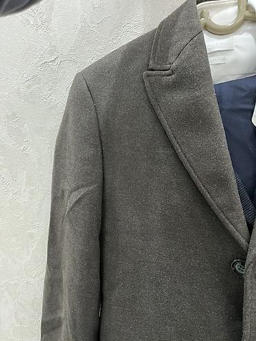 бордовые джинсы мужские: Мужское пальто - Классический однобортный крой на 2 пуговицах - — 5