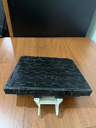 gedora za lambda sondu: BODY CONTROL MODULE ZA VOLKSWAGEN GOLF 7, TOURAN - 5Q0937086S | Body — 3