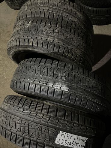 Шины: Шины 225 / 65 / R 17, Зима, Б/у, Комплект, Легковые, Китай, Pirelli