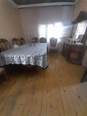 buzovnada ev satilir: Satılır: həyət evi və torpaq sahəsi - Ümumi: Həyətyanı sahəsi olan 1 — 8