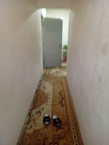 Həyət evləri və villaların satışı: 3 otaqlı, 150 kv. m, Kredit yoxdur, Orta təmir — 2