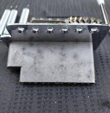 Gitare: TREMOLO STRAT CHROME - KOMPLET BRIDGE | Slanje po dogovoru ili lično — 13