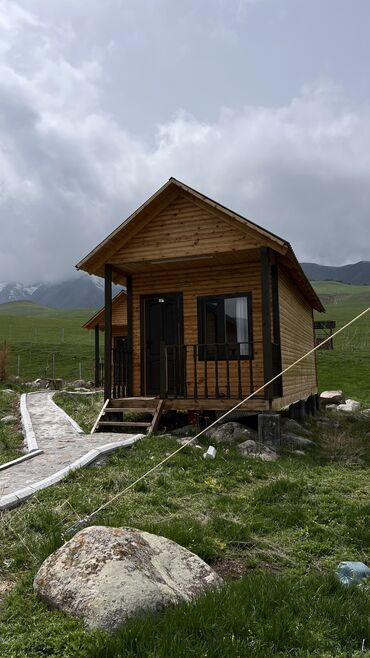 Посуточная аренда домов: 15 м², 2 комнаты — 3