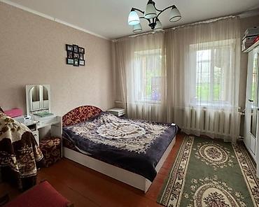 Продажа коттеджей и домов: 📍 ул. Курманалиева 🔘8-комнатный 🔘Этажи 2 🔘218м² 🔥 Идеальное комбо — 9