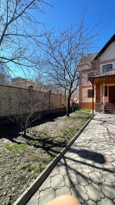 Продажа домов: Дом, 300 м², 5 комнат, Агентство недвижимости, Косметический ремонт — 10