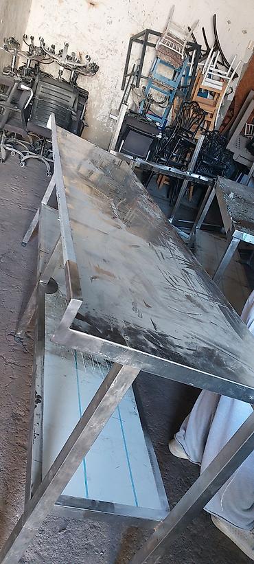 Nitril əlcəklər: Nerj materialdan stollar var işlənmişdir hündürü 1 metr emi 1.41.6 — 2