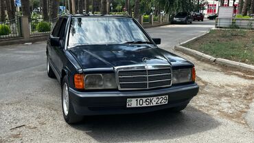 mercedes s600 qiymeti: Mercedes-Benz 190: 1.8 l | 1990 il Sedan