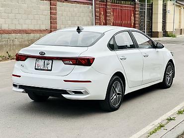 Kia: Kia K3: 2020 г., 1.5 л, Вариатор, Электромобиль, Седан — 5