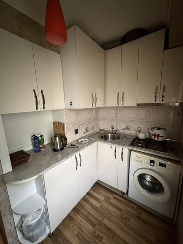 Aristonlar: Məhsullar: qaz su qızdırıcısı və yağlı radiator 1) Qaz su qızdırıcısı — 14