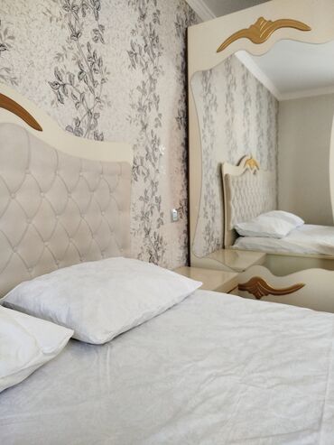 Günlük kirayə evlər: 120 kv. m, 3 otaqlı, Qaz, İşıq, Su — 11