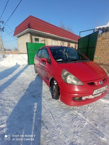 срочно куплю машину: Honda Fit: 2002 г., 1.3 л, Вариатор, Бензин