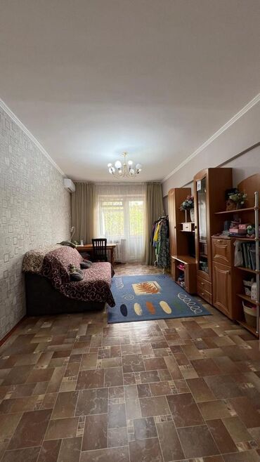 обмен доплачу: 2 комнаты, 48 м², Хрущевка, 3 этаж, Косметический ремонт