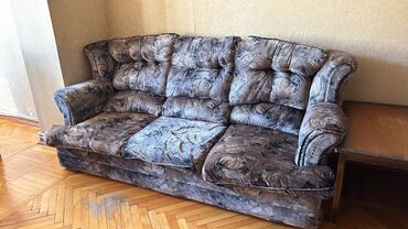стул на колесиках: Di̇van-kravat, İşlənmiş, Açılan