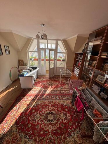 Долгосрочная аренда домов: 400 м², 10 комнат — 5