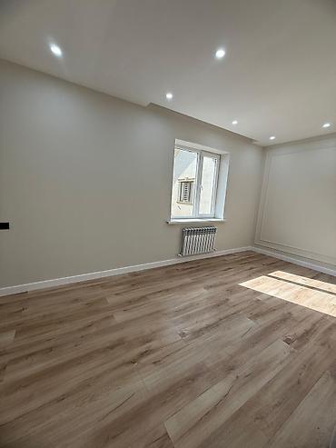 Продажа коттеджей и домов: 🏠 Продаётся 2-этажный дом в Арча-Бешик ул. Камбар Ата • Площадь дома — 3